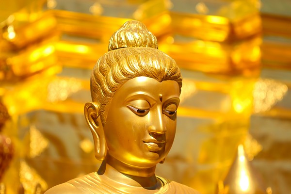 Đức Phật Thích Ca đã giải thích tường tận và đã khuyên cõi người, cõi trời nên học và thực tập mười điều phước đức tu thân để chuyển hóa nghiệp chướng, báo chướng, phiền não chướng.